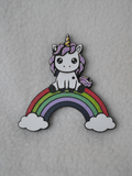 Einhorn auf Regenbogen Pinwandmagnet – 3D-gedruckt, 65mm, Coldfinger 3D