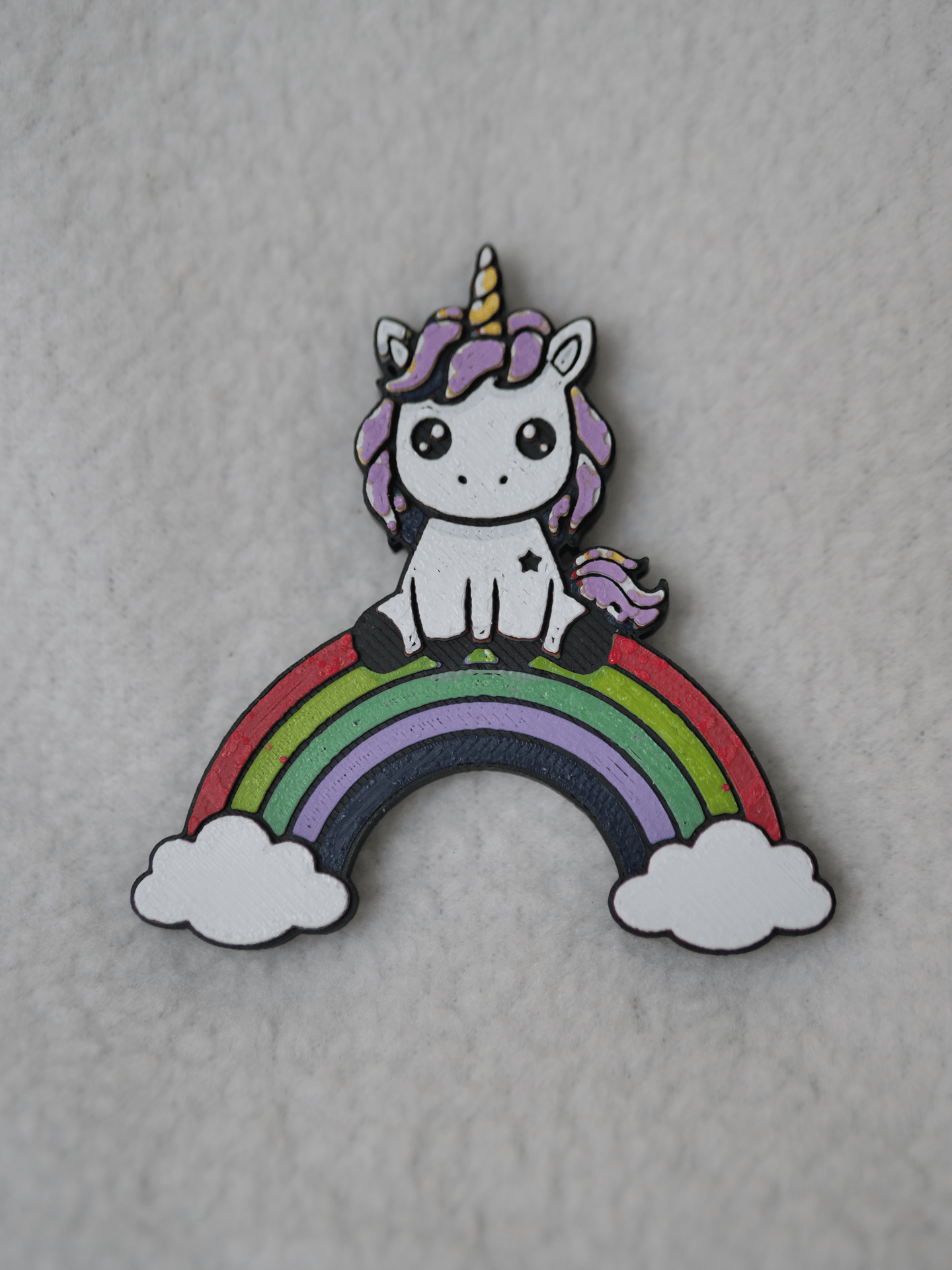 Einhorn auf Regenbogen Pinwandmagnet – 3D-gedruckt, 65mm, Coldfinger 3D