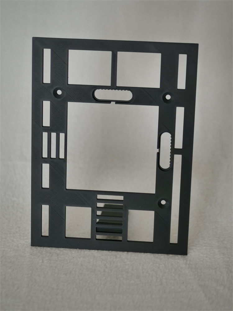 Magnetischer Bilderhalter 150×200 mm im Hochformat, schräge Ansicht