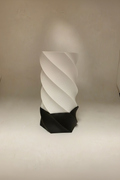 Teelichthalter Twisted Spiral – unbeleuchtet
